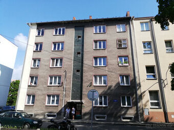 Pronájem 2+1 Kochanova 2643/4, Ostrava