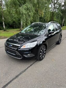 Ford FOCUS 1,6 16V combi -  Black Magic