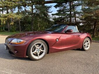 BMW Z4 3.0i E85, Merlot Rot, 2003 - 1