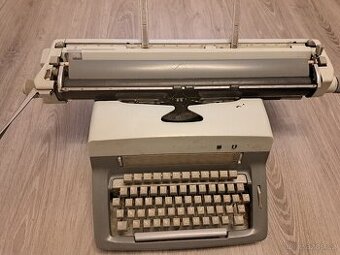 Psací stroj - 1