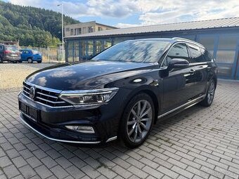 VW PASSAT 2.0 TDi R-LINE MATRIX VIRTUAL KAMERA TAŽNÉ 2022