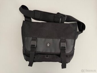 Crumpler FrontRow 4500 brašna