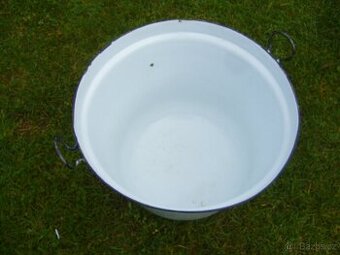 Kotel smaltovaný 60 l s poklicí