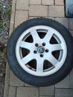 Zimní pneumatiky použité z Volvo S60 205/55/R16