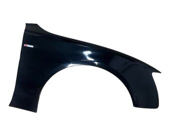 Pravý blatník černá LZ9Y Audi A5 8T Sportback S-Line 2011