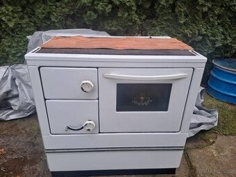 Prodám sporák na tuhá paliva