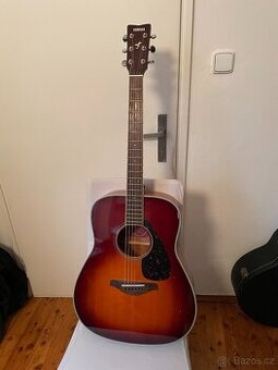 Kytara Yamaha FG720S