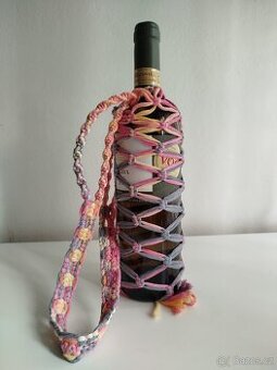 drhaná taška na lahev macramé vícebarevná