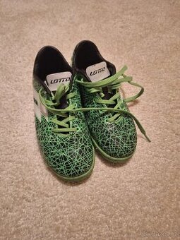 Dětské kopačky Lotto EUR 31