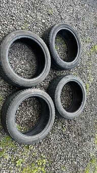 Riken Snow 235/45 r18