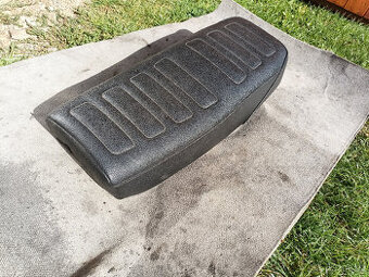 MZ ETZ 150 / 251 sedlo