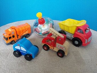 Dětská auta policie,hasiči,popeláři, dřevěná, plastová, káča