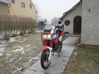 Honda Africa 750