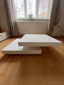 Konferenční stolek