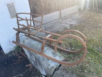 Starožitné sáňky