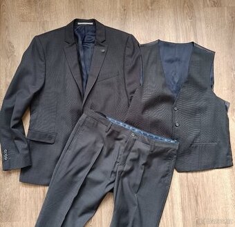 Nový 3dílný pánský oblek Camp David, vel. L