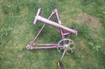 Skládačka Minsk3, Aist