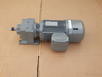 Elektromotor s převodovkou 750W 92ot./1min.