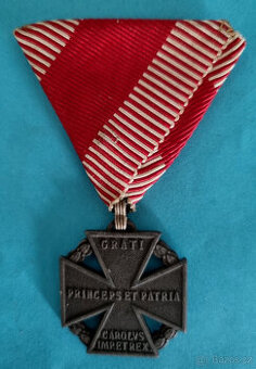 R-U KARLŮV VOJENSKÝ KŘÍŽ - Karl Truppenkreuz GRATI PRINCEPSE