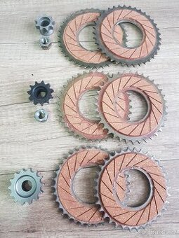 Jawa 50 pionýr 550, 555, 20,21,23 spojka gumokorek