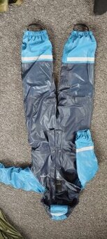 Nepromokavá kombinéza