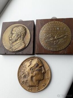 Prodam plakety nalez krasny stav a patina