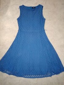 Dámské modré krajkové šaty