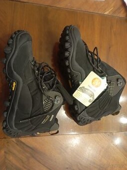 Outdoorové Merrell Chameleon Thermo 6 WP Synthetics vel.42