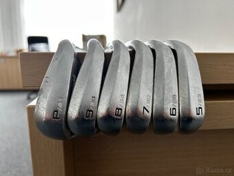 Golfový set želez 5-PW CLEVELAND cbx RH/regular
