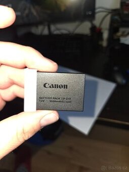 Canon LP-E17