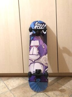 Skateboard