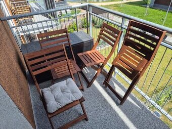 Dřevěný zahradní nábytek Ikea