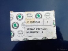 prodám spínače předních mlhovek Favorit - 1