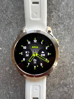 Garmin Epix Sapphire Titan/White Silicon band