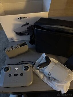Dron dji 4k mini fly combo