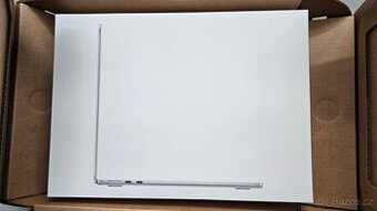 Prodám Apple Macbook Air M4 13” silver, 256Gb SSD, 16GB
