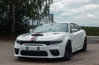 DODGE CHARGER SRT WIDEBODY 6,4l V8 DPH - Amerika Na Kolech