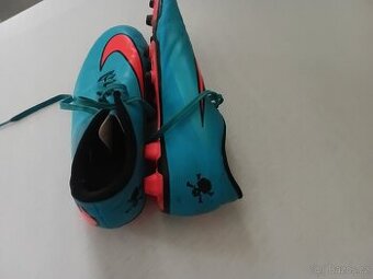 KOPAČKY NIKE 40