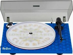 PRO-JECT ESSENTIAL III - Artist Collection gramofon