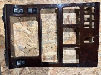 Prodám středový panel i s tlačítky na MB W140