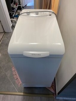 Predám Práčku Electrolux