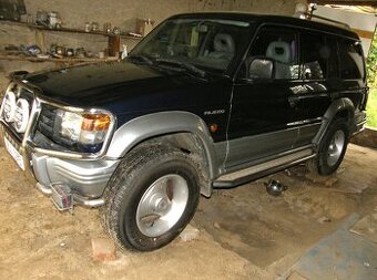 Mitsubishi Pajero 3.5 V6
