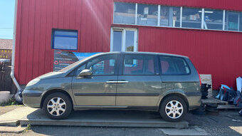Peugeot 807 na náhradní díly