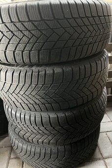 215/60/16 5x112 zimní matador rok 2022 Škoda VW audi