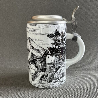Porcelánový korbel s cínovým víkem, Tirschenreuth