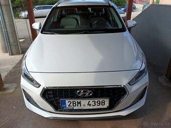 Prodám Hyundai i30 combi WG1,4 i
