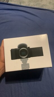 Sony ZV - E10