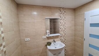 Pronájem bytu 2+1 o výměře 59,54 m2 s balkonem KV Drahovice