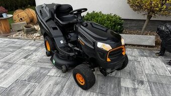 Zachovaly pěkný zahradní traktůrek, traktor, sekačka