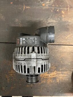 Alternátor M52